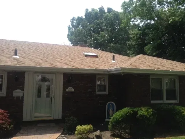Shingle Roofing Contractor in NYC, Nassau & Suffolk, NY — Bellerose Roofing & Siding project